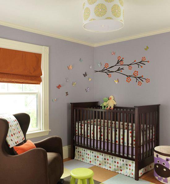 Цветочная тема в оформлении стен и потолка