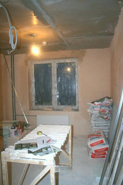 Бетонный монолитный потолок