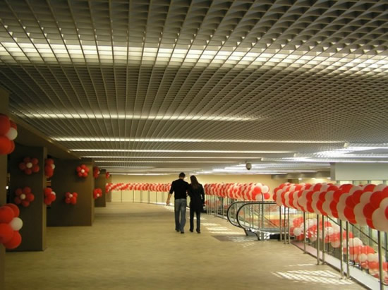 Установка в крупном торговом центре