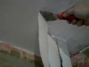 как выравнить потолок