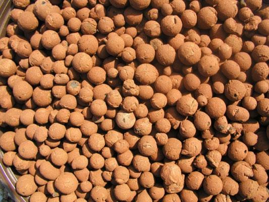 как правильно утеплить потолок в деревянном доме