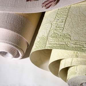 Бумажные обои на потолок