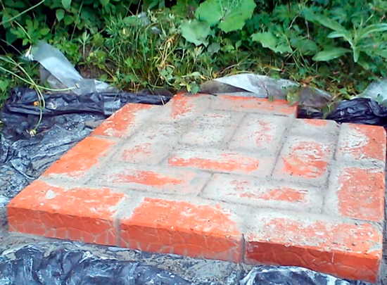 Кладка первого ряда