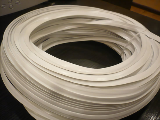 Маскирующая лента в бухте