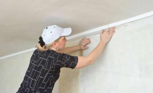 Делаем крепление плинтуса