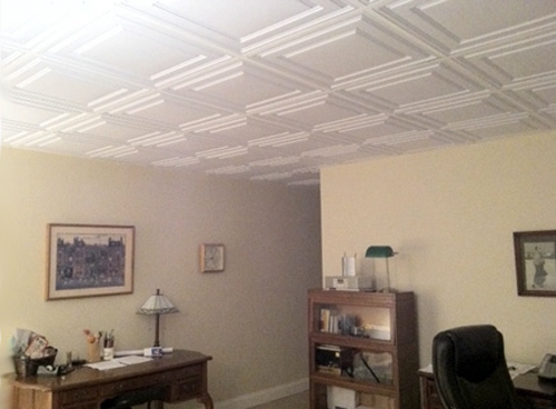 Полиуретановая плитка для потолка