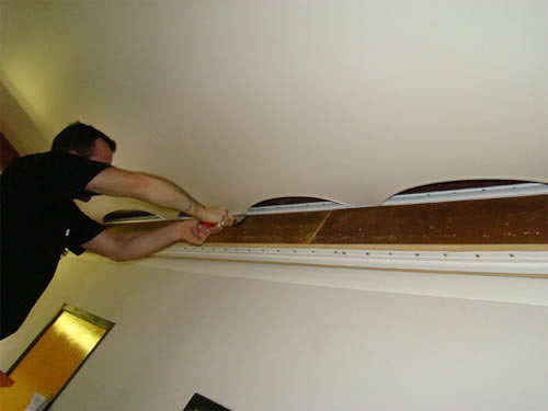 Делаем заправку полотна и распределяем полотно равномерно