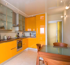 ремонт потолка на кухне