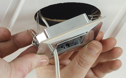 Крепление светильника