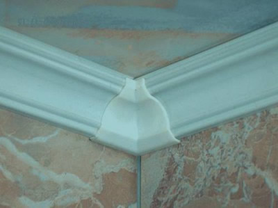 Уголок для плинтуса