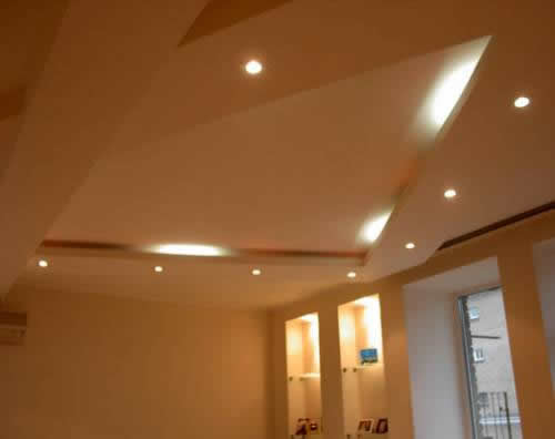 Установка подшивного потолка