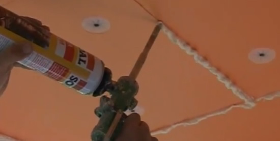 утепление потолка балкона